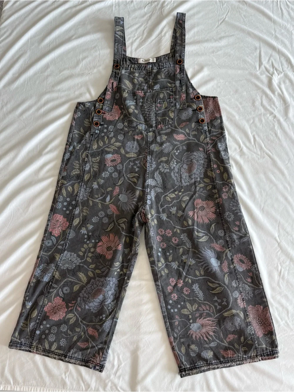 Three Bird Nest High Hopes Slouchy Denim
Overalls Boho Denim Size Large - Picture 3 of 11